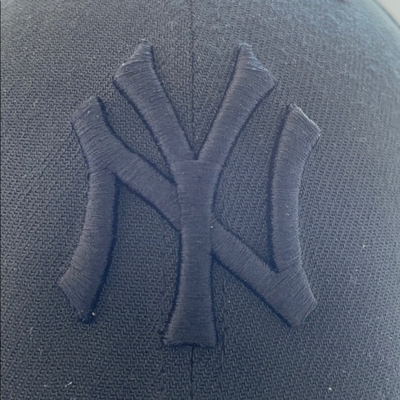 Meet your Posher, Dave - Picture 1 of 1